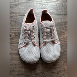 WHITIN Women's Minimalist Barefoot Shoes Zero Drop Sole Wide Width Size 8